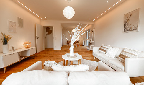 Traumwohnung im 2-MFH mit sonnigem Balkon im 1.OG - (saniert), Energie KL. A