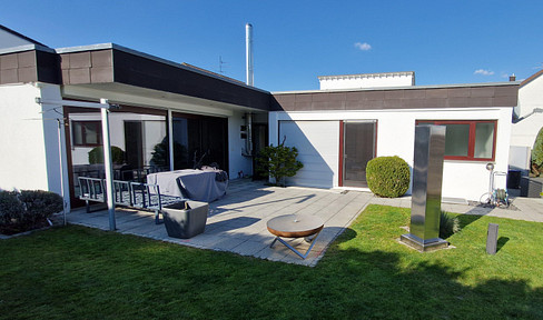 Exclusiver Bungalow mit schönem Garten