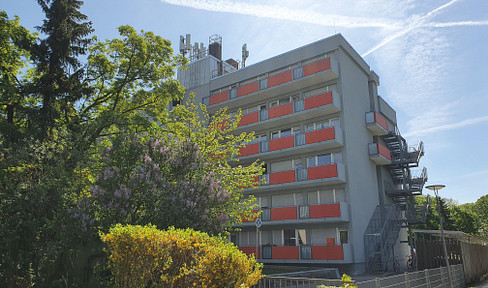 1 room apartment with balcony and cellar. Starenweg 4 Munich Milbertshofen Am-Hart