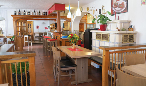 Gaststätte mit Biergarten, Pächterwohnung, Parkplätzen, u.a. in Wellheim, Bayern