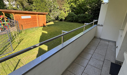Helle 3-Zimmer-Wohnung mit Balkon und Grünblick in Düsseldorf - Vennhausen