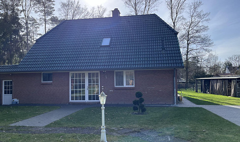 Charmantes Einfamilienhaus/Waldrandlage