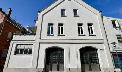 +++ Capital investment or own use in central location +++