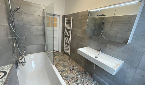 5ZKB Erstbezug nach Sanierung Traumwohnung Ziegelhofviertel Einzeldenkmal