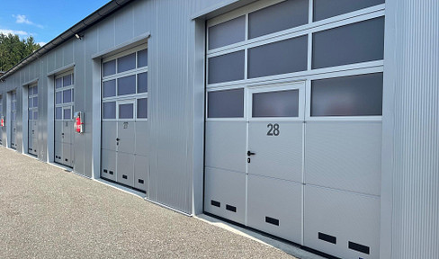 Large garage warehouse storage boxes - ZELTWEG & LIEBOCH