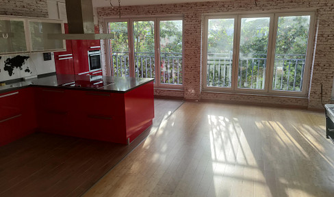 Living with options: 3 rooms, 90 sqm in the north of Hamburg