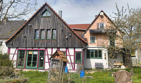 Bau-biologisch saniertes Bauernhaus im Grünen