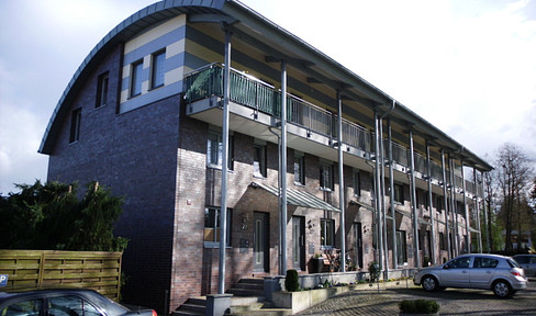 3 room apartment with terraced house character in the center