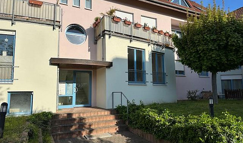 Spacious, bright 2-room apartment in the heart of Aschersleben