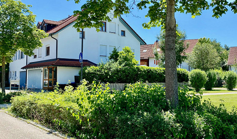 Feel-good house with a view near the lake, optionally with 2 apartments