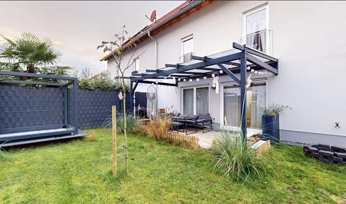 Semi-detached house as good as new with basement, garage and parking space