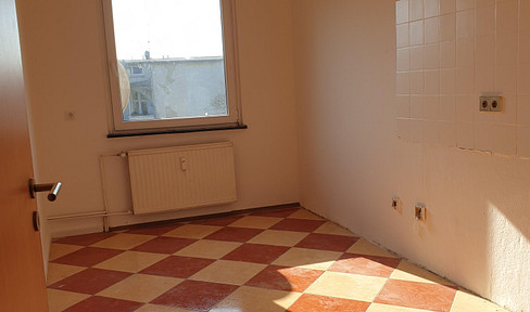 Renovierte 2,5 Raum Wohnung mit Blick ins Grüne