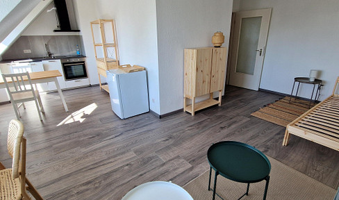 Bright, modern, and centrally located: Stylish 1-bedroom apartment (available unfurnished or furnished).