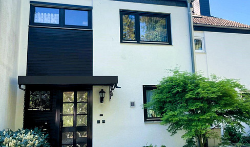 Family-friendly and perfectly located: commission-free terraced house
