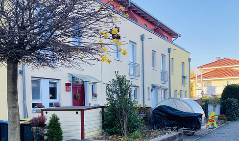 House in the mediterranean Jakobsviertel of Cologne Neu-Widdersdorf (foreign relocation; commission-free; energy: A)