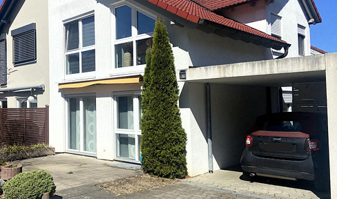 Gepflegte Doppelhaushälfte in ruhiger Lage mit wunderschönem Ausblick