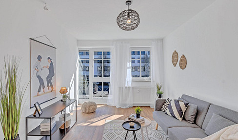 4% Rendite bei Stadtamhof! Erstbezug - Helle, moderne und lichtdurchflutete 2,5 Zimmer Wohnung!