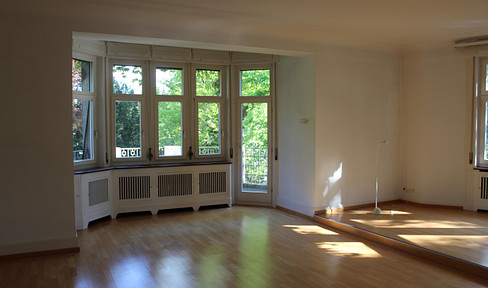 große Wohnung in Gründerzeithaus