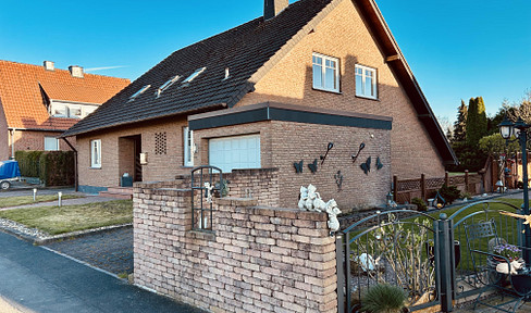 1 family house 3 apartments in idyllic, rural location