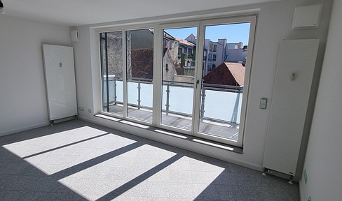 3-Zimmer-Penthouse-Altstadtwohnung mit 2 Balkonen