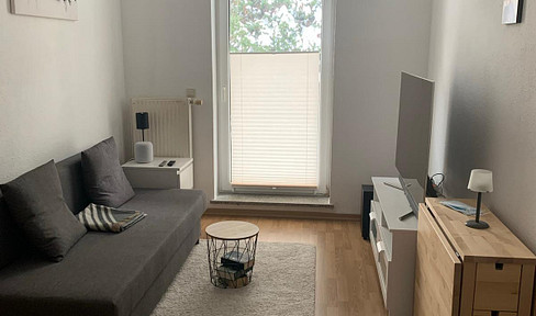 Charming investment * Quietly located in rear building with balcony