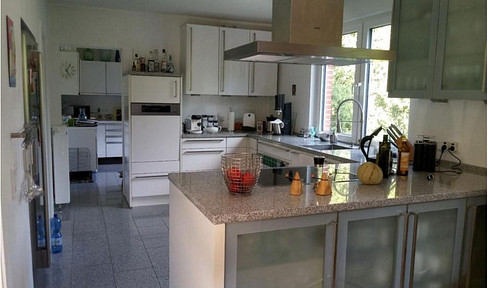 Detached house in a quiet location - ideal for families and residential projects!