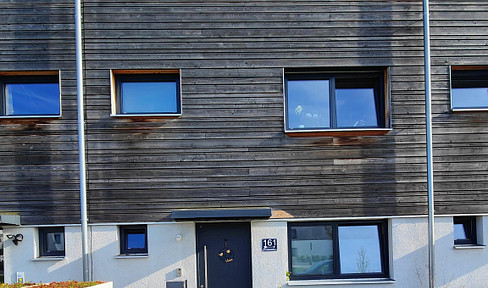 KfW 40+ solar terraced house
