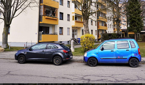 2 Zimmerwohnung, neu renoviert