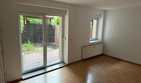 Modern 3-room apartment with terrace in a central location in Cottbus - on the ground floor of Berliner Straße 31