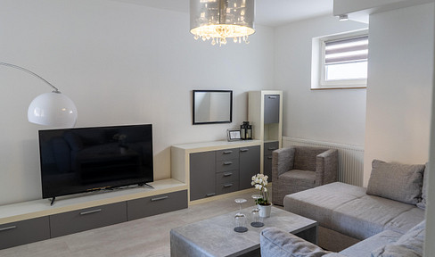 Lovingly furnished 2-room apartment with fitted kitchen in Ludwigshafen Mundenheim