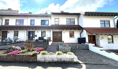 Beautiful terraced house with garden