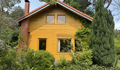 Ferienhaus 63qm + 2x Gartenhaus Massiv Blockbohlen erschlossen auf Baugrundstück