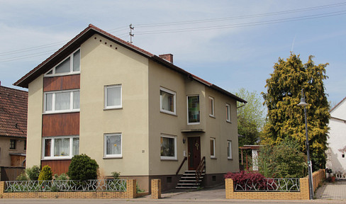 Sehr gepflegtes familienfreundliches Wohnhaus mit wunderschönem Garten