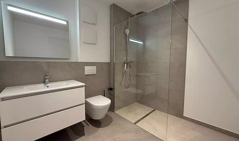 Traumwohnung! 2-Zi Wohnung m. Garten - KFW 40 NH