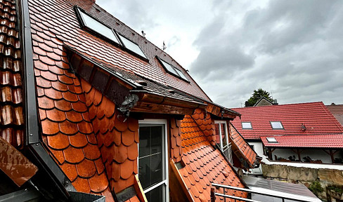 🏡 Duplex dream in a half-timbered house - 105 m² | 3 rooms | terrace + balcony + attic room