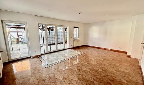 Duplex apartment 3 ZKB 105m² + terrace + attic room in half-timbered house from 1999 - 148m² usable area