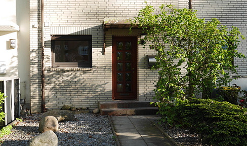 Freshly renovated mid-terrace house