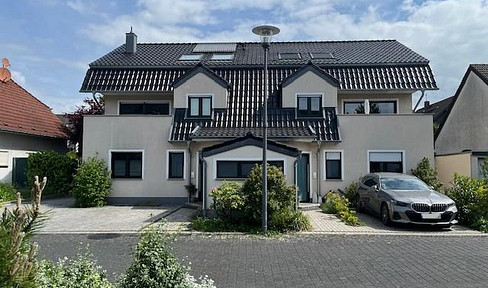 Haus im Haus, eigener Eingang, Garten, Garage, 2 Bäder, Luxusausstattung, Solar, grüne Bestwohnlage