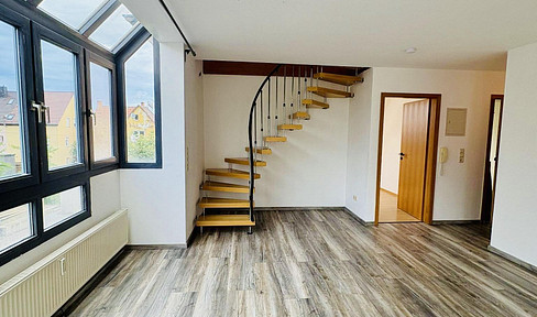 HIGHLIGHT: 3 room gallery apartment with roof terrace, 2 bathrooms, EBK, TG