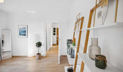 Lichtdurchflutete renovierte Wohnung in toller Lage, bezugsfrei