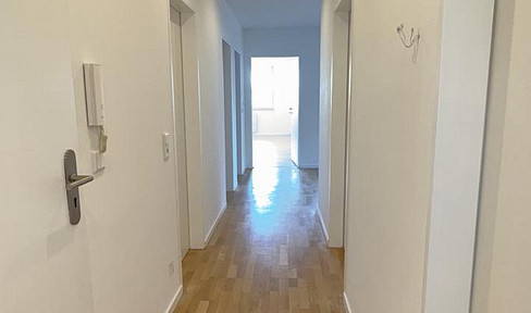 Modernized 3-room apartment on Sallerner Berg with cathedral view