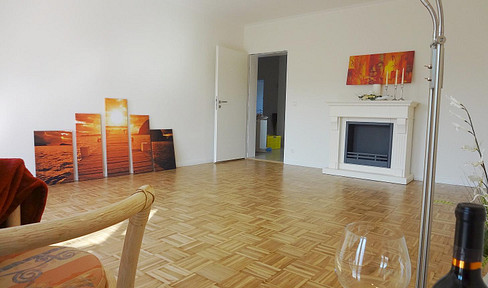 5 Zimmer Maisonette-Wohnung mit Balkon, Garage, Stellplatz, Einbauküche, 2 Bäder + GWC