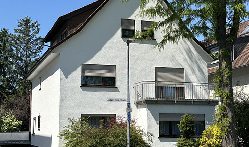 Zentral-gelegene Maisonnette-Wohnung in ruhiger Lage mit Blick ins Grüne