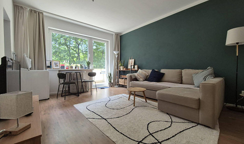 Quiet Apartment with Balcony facing Park