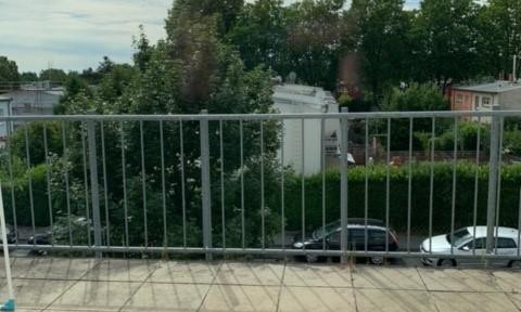 Fully furnished, very well maintained house close to European/Japanese/French schools.