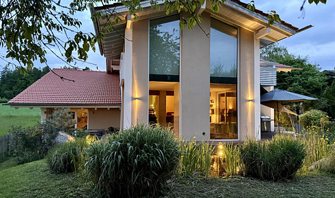 Fantastic location on Lake Chiemsee with enormous yield potential through vacation rentals