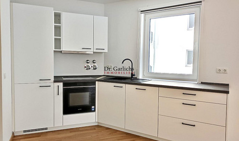 First occupancy: ultra-modern apartment in Friedenau (3.01)