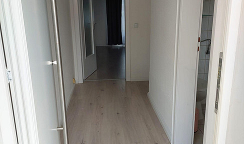 Schöne 1 Zimmer Wohnung mit Balkon in Mettmann