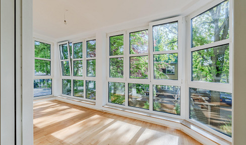 5-Zimmer-Wohnung mit Wintergarten und Loggia – Zentrale Lage am Halensee!