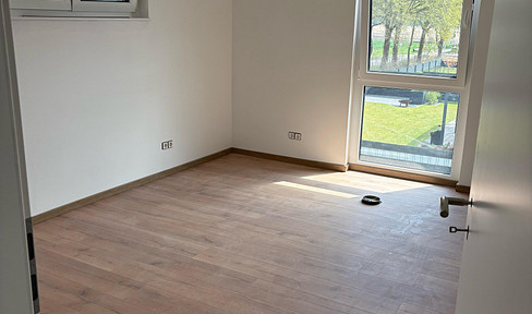 EFH Neubau KFW 55 Haus Smart Home, PV, Fußbodenheizung, Garten, Terrasse